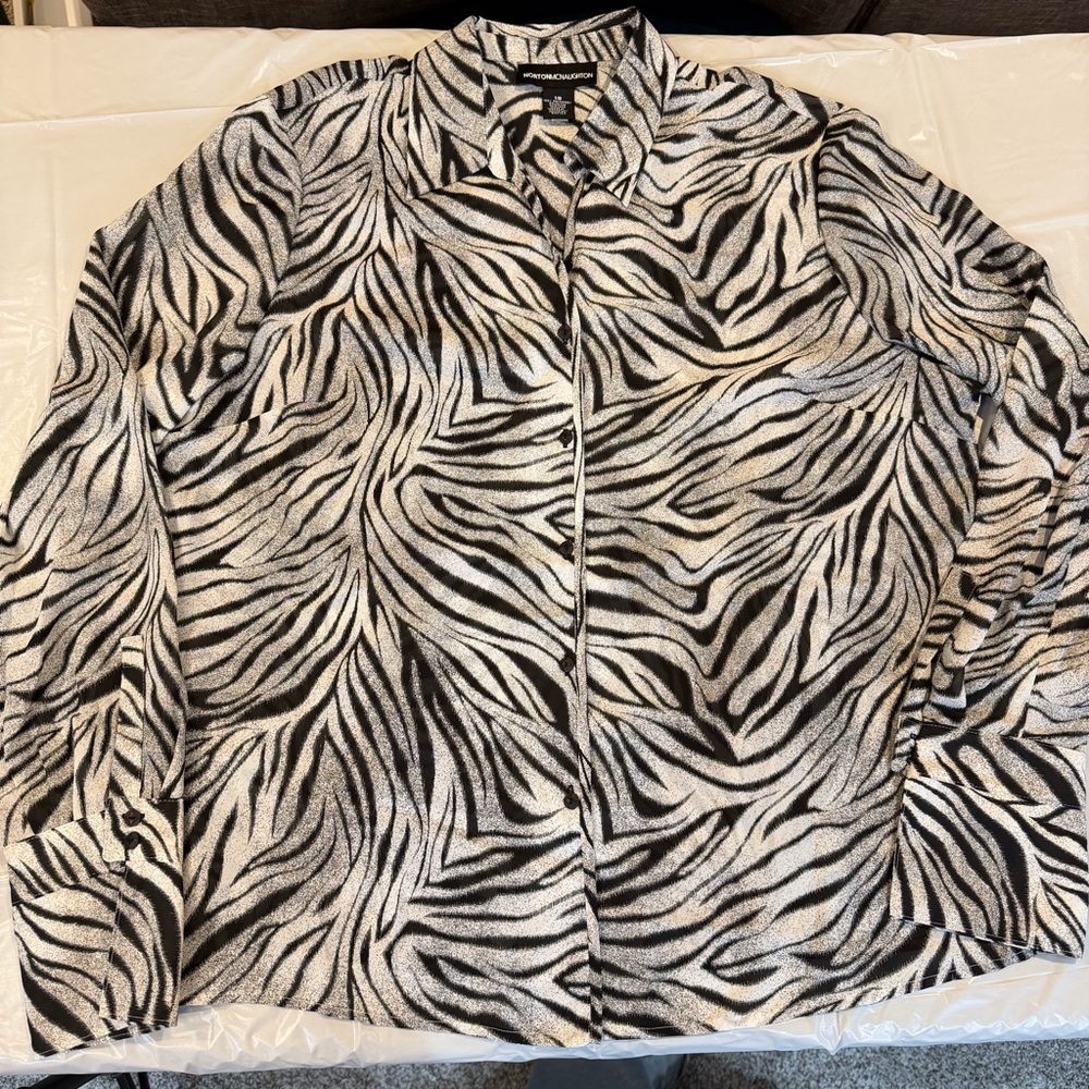 Norton McNaughton Zebra Print Button Front Blouse Animal Print Size 18 - Picture 4 of 5